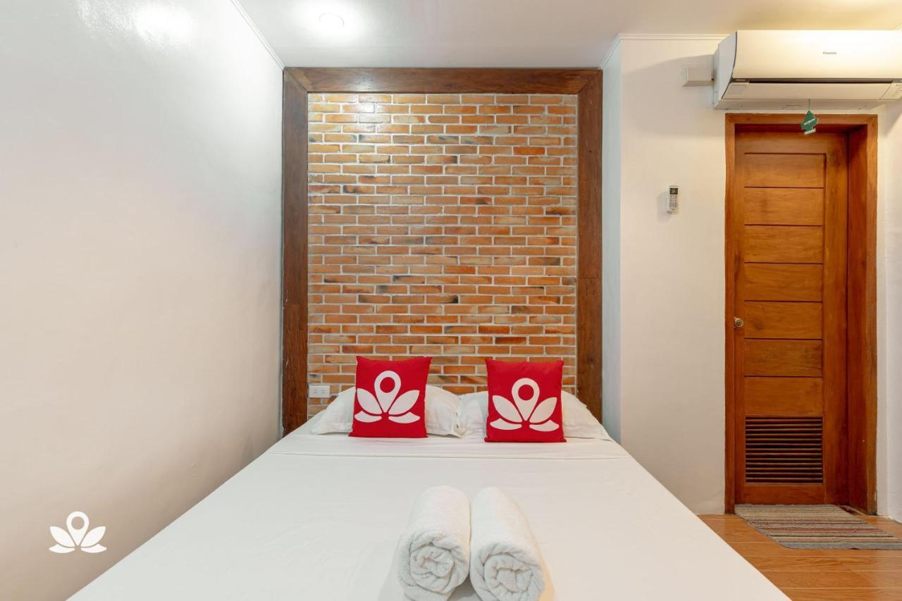 ZEN Rooms Casa Lorenzo Legazpi Esterno foto